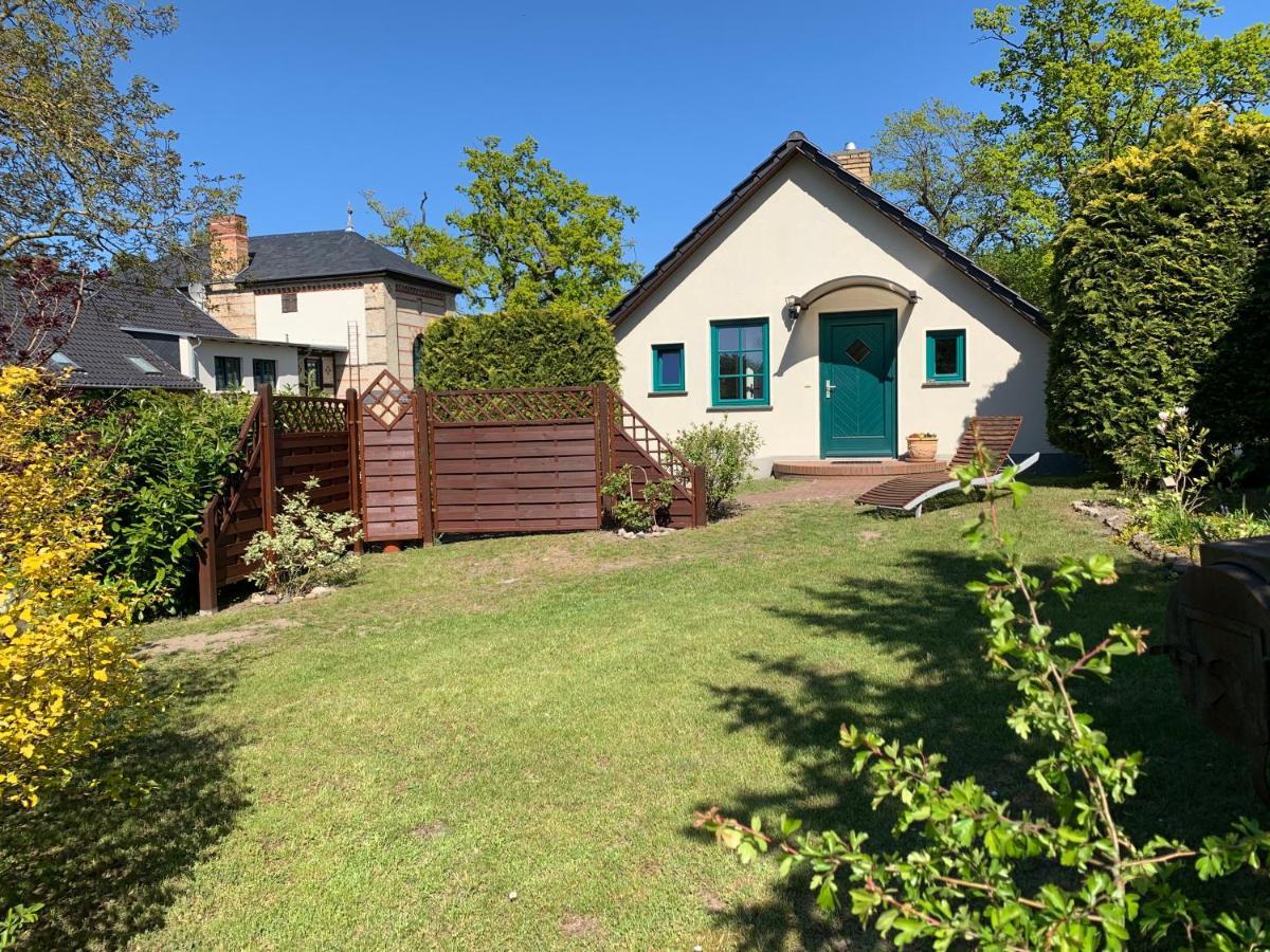 Basedow  „Rentmeisterhaus Basedow“ מראה חיצוני תמונה