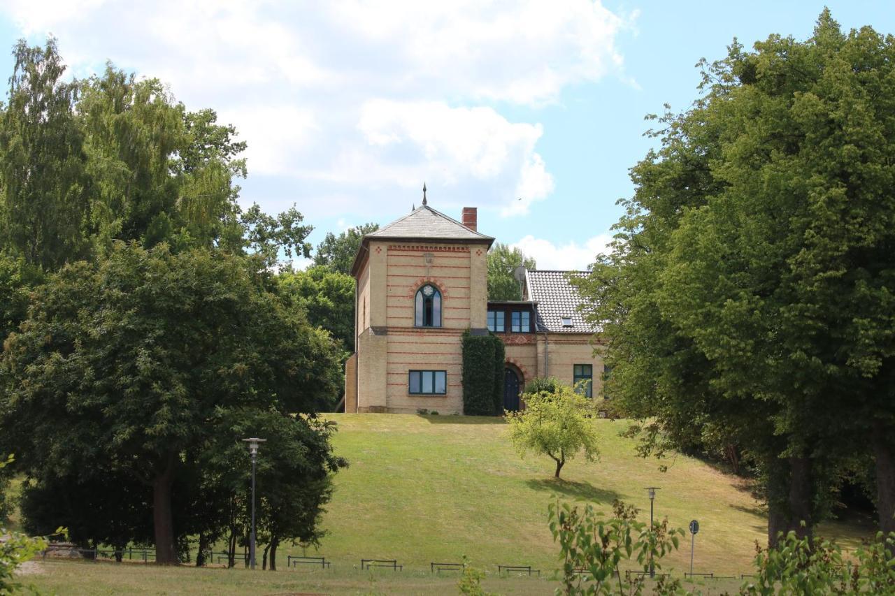 Basedow  „Rentmeisterhaus Basedow“ מראה חיצוני תמונה